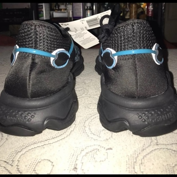 Adidas Ozweego - Picture 6 of 6
